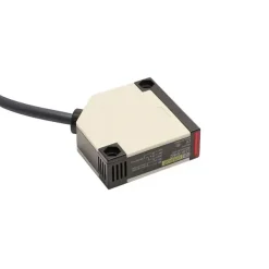 Cảm biến quang E3JK-R4M2 2M Omron
