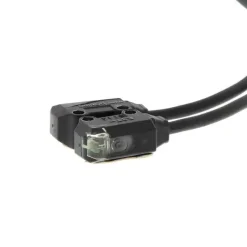 Cảm biến E3T-ST13 5M dòng E3T OMRON